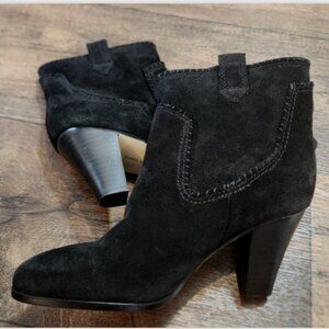 Karl Lagerfeld Provence Western Heeled Suede Ankle Boots Booties NWD